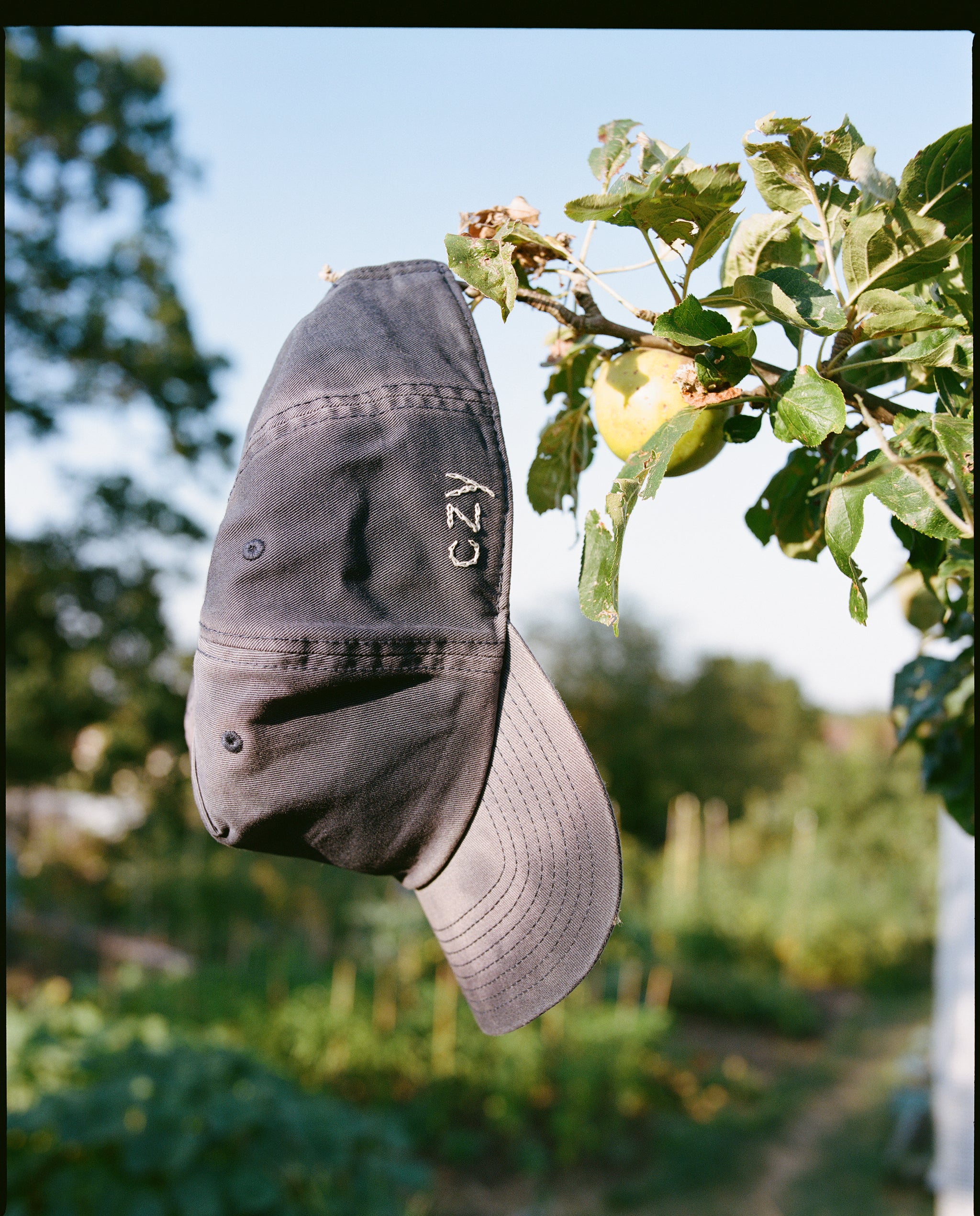 Navy Sun-Faded Cap