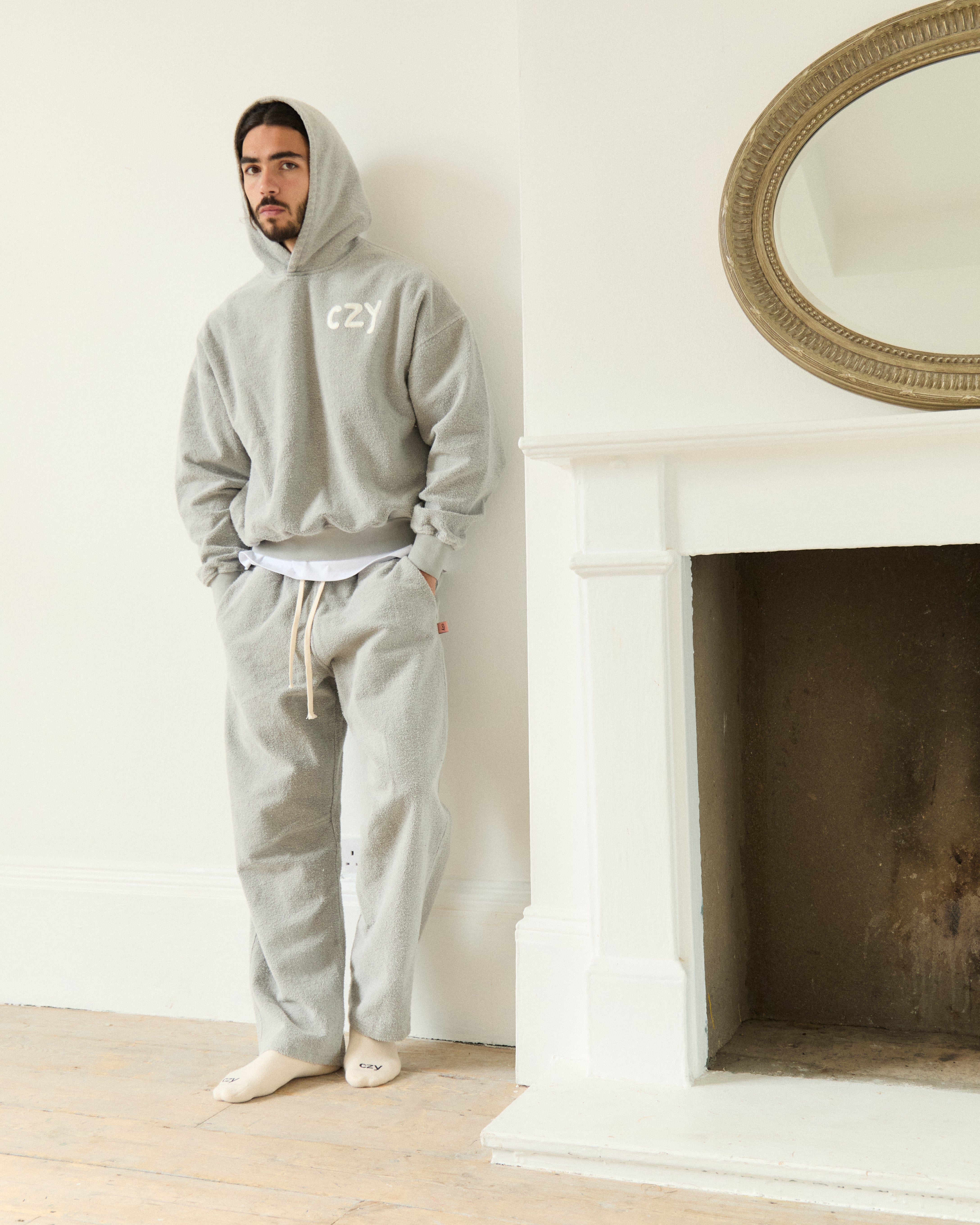 Czy Reversed Crochet Hoodie