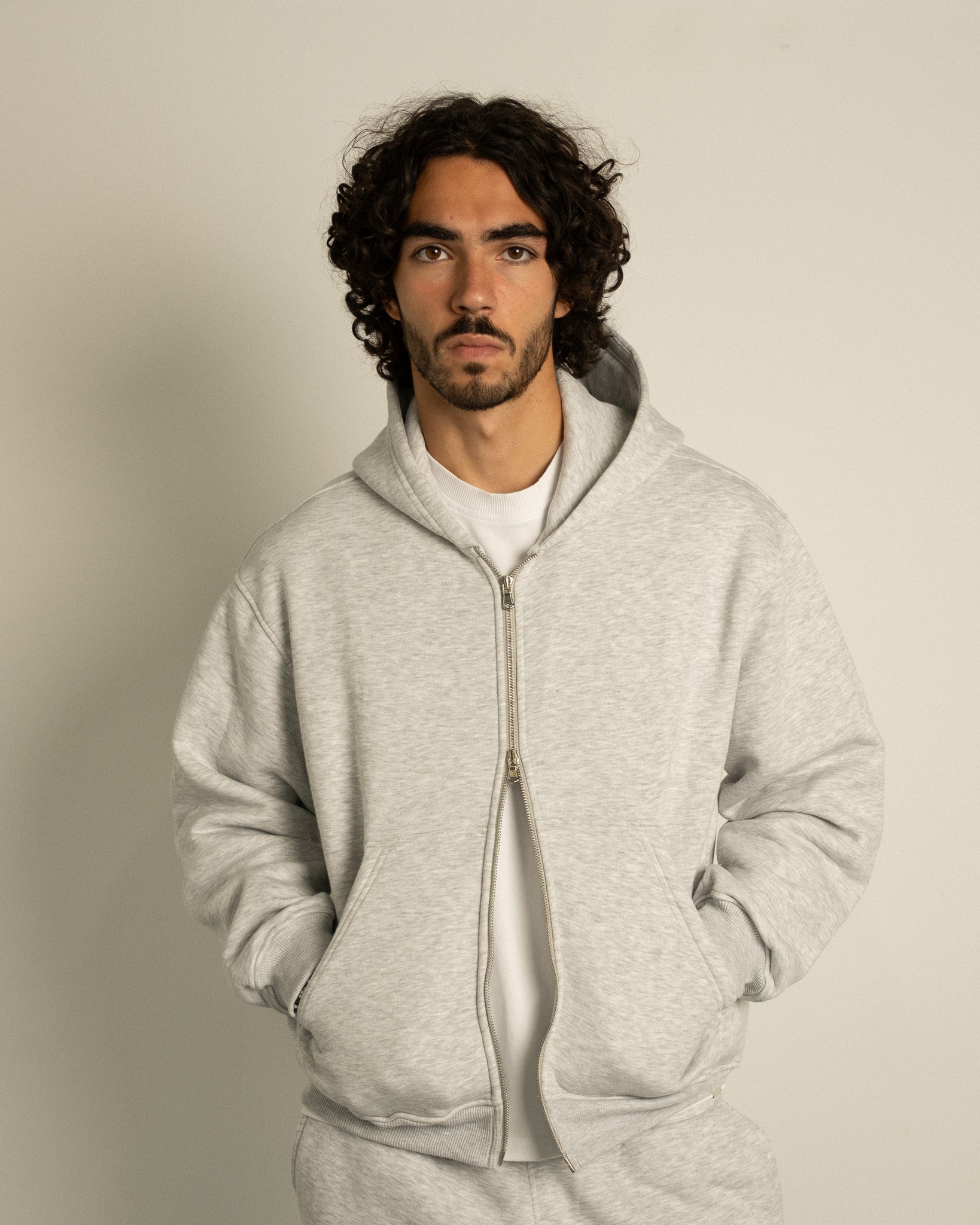 Czy Double Zip Hoodie in Dove