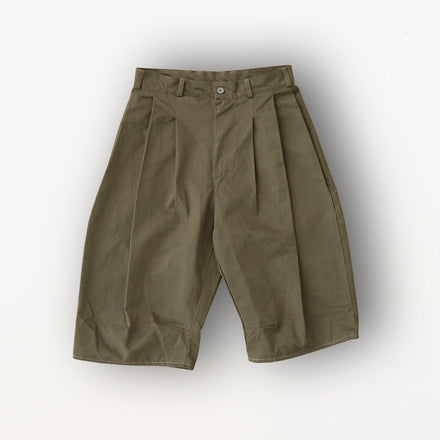 Czy Pleated Shorts